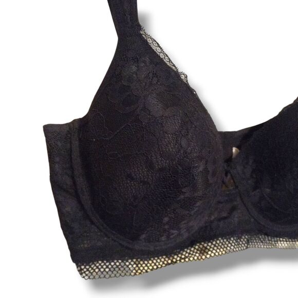 Jessica Simpson Black Underwire Bra-Size 40C-Padded Straps-Lined-Mesh Sides - Picture 2 of 9